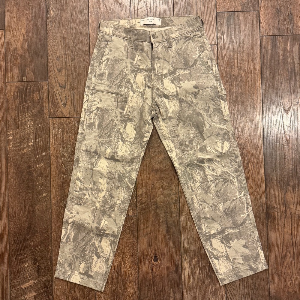 Hollister Camo Painter Jeans - Men's Sz 28x30 - Excellent Condition